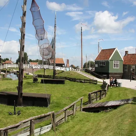 De Halve Maan 酒店 博文卡尔斯佩尔