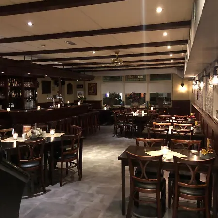 酒店 De Halve Maan