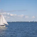 De Halve Maan 2* Bovenkarspel